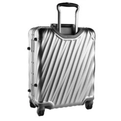 Tumi 19 Degree Aluminium Continental Carry-On Silver 12 Tumi 19 Degree Aluminium Continental Carry-On Silver -Samsonite || American Tourister || Eagle Creek Winkel image 307